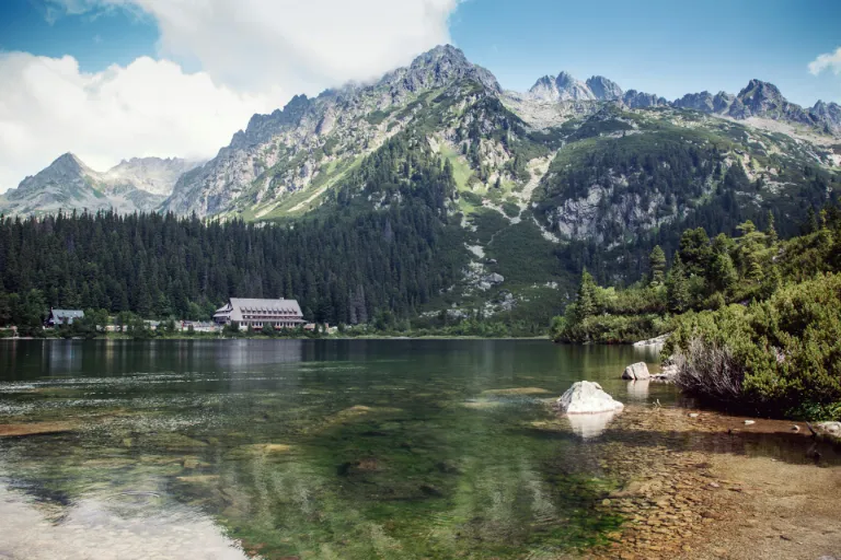 Termálne kúpele na Slovensku: 10 tipov, kam ísť